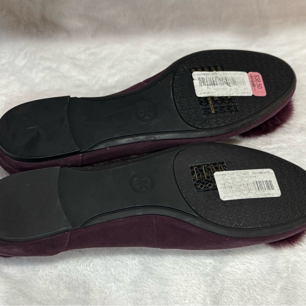 Michael Kors Burgundy Flats with Pom Pom - Picture 5 of 7